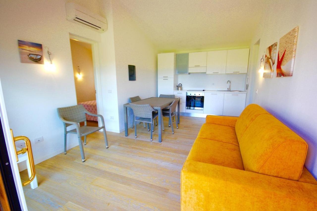 Vila Residenze Dei Fiori Porto Rotondo Pokoj fotografie