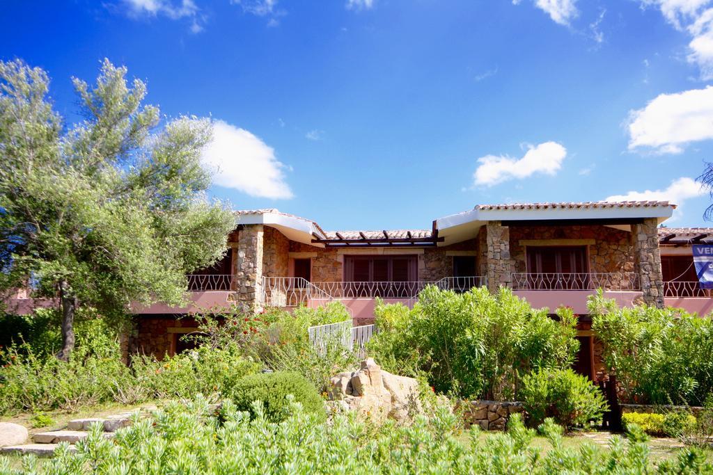 Vila Residenze Dei Fiori Porto Rotondo Exteriér fotografie
