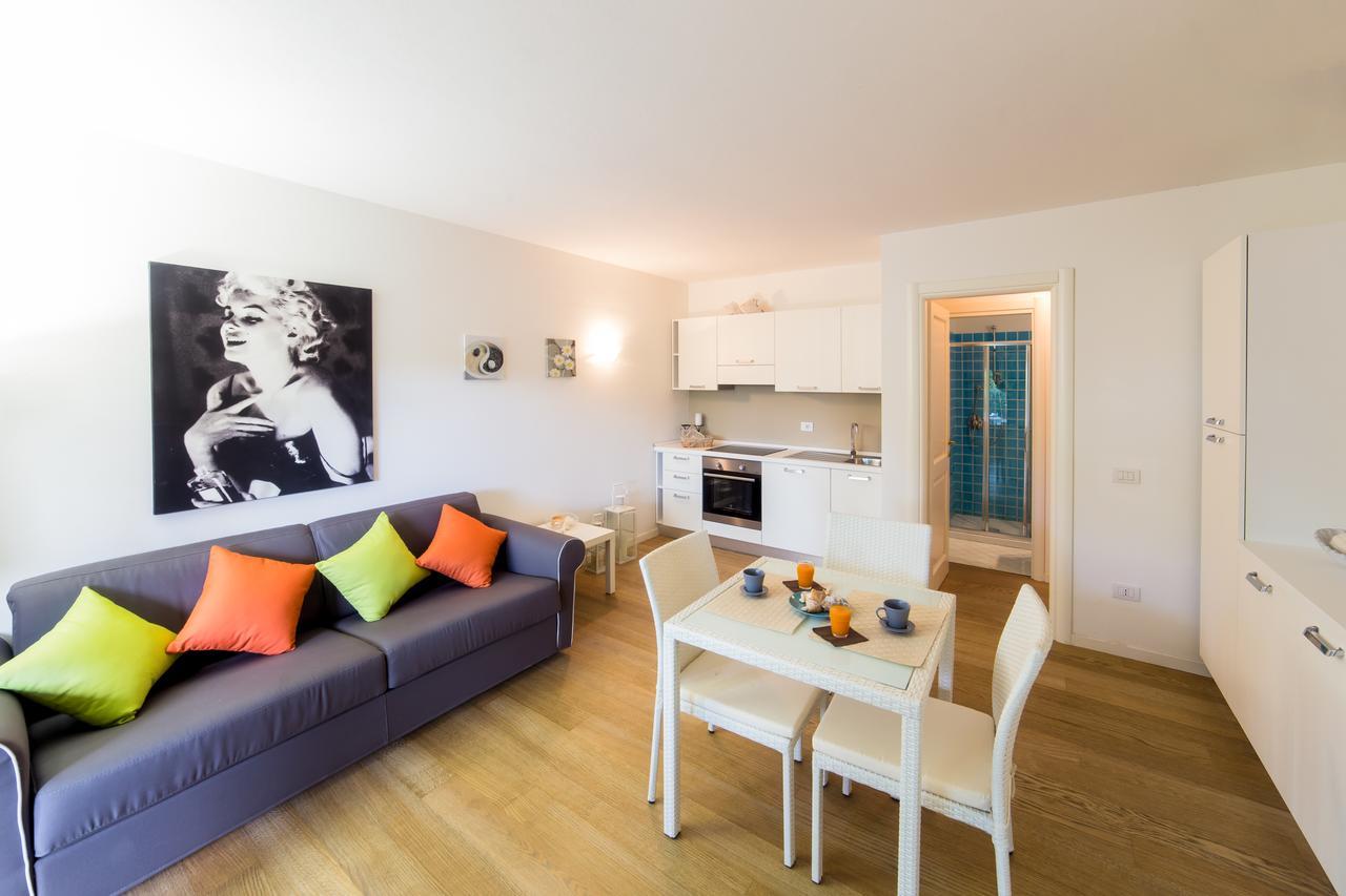 Vila Residenze Dei Fiori Porto Rotondo Exteriér fotografie