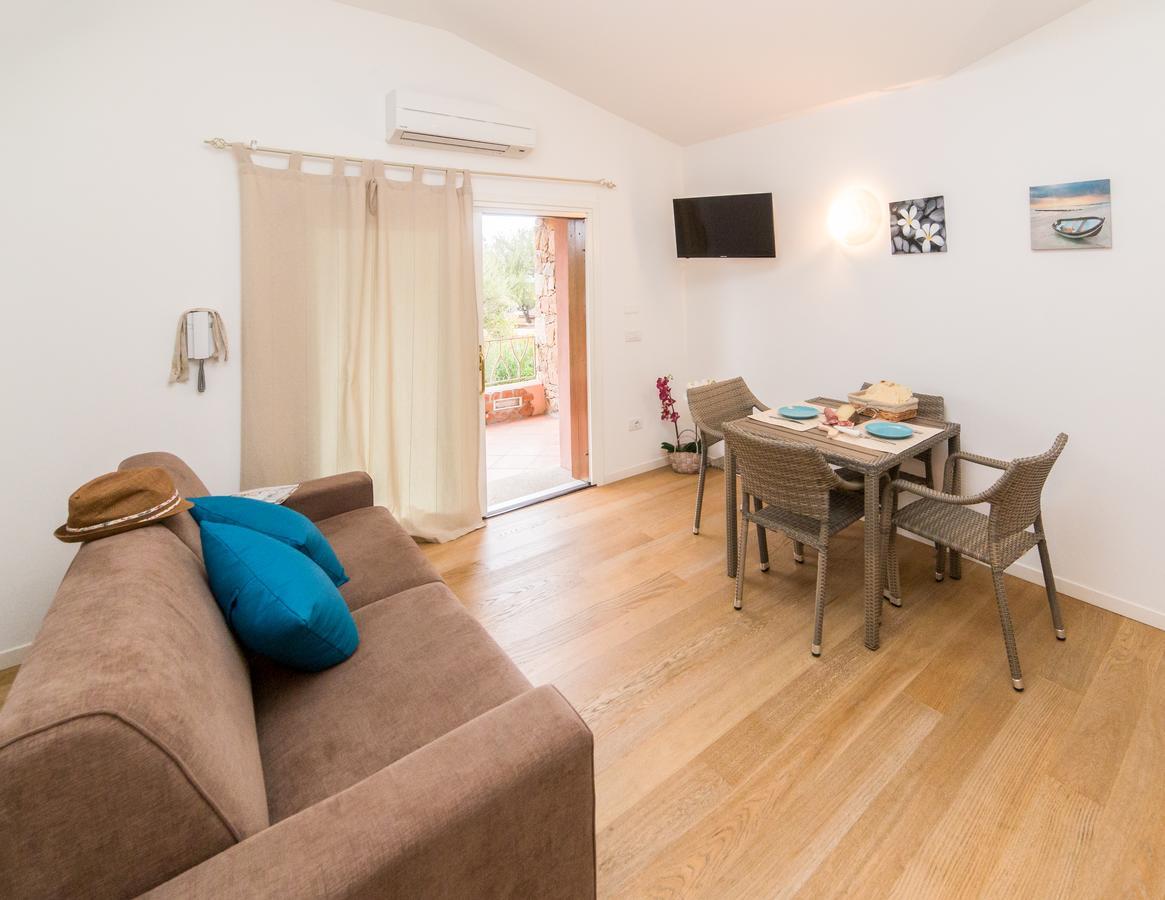 Vila Residenze Dei Fiori Porto Rotondo Exteriér fotografie