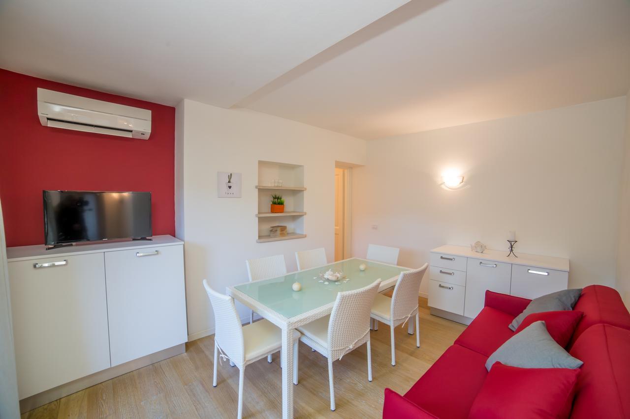 Vila Residenze Dei Fiori Porto Rotondo Exteriér fotografie