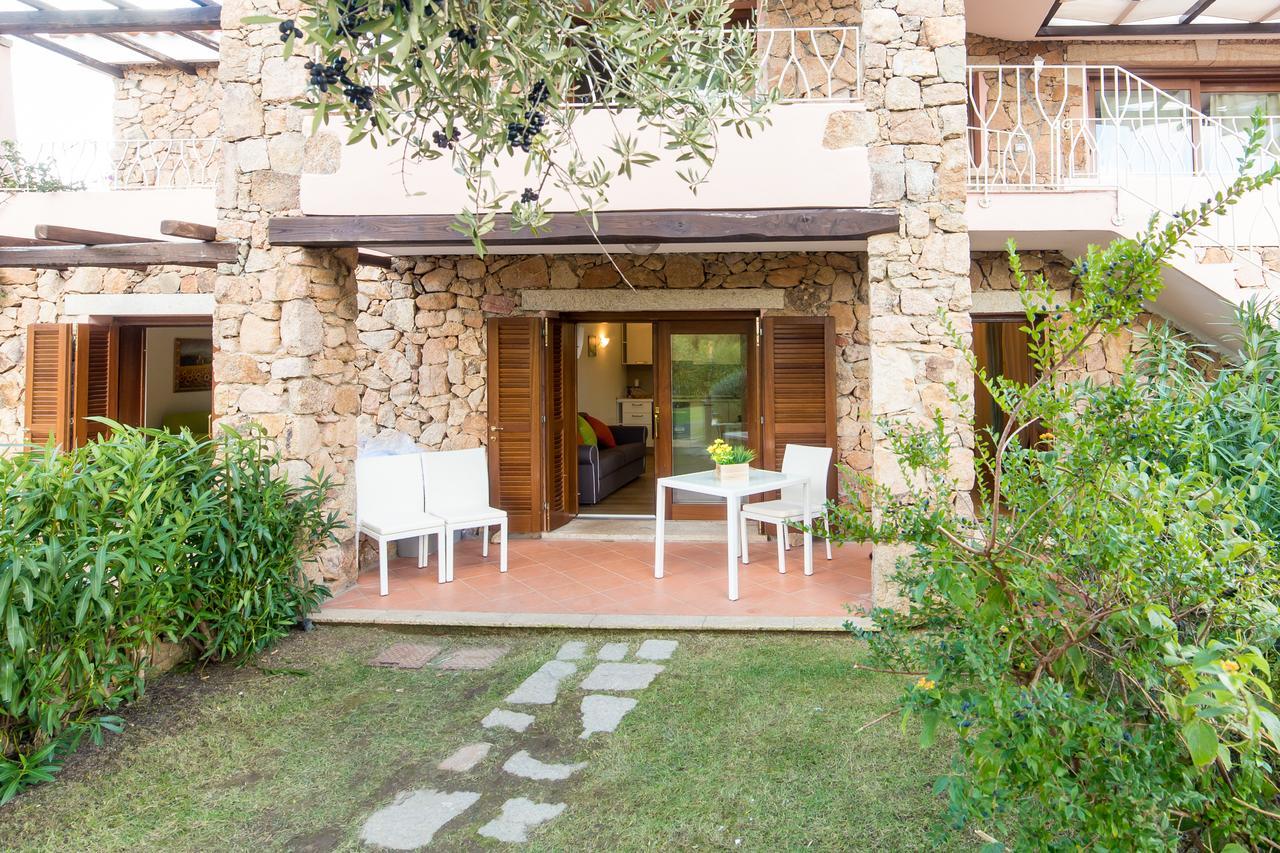 Vila Residenze Dei Fiori Porto Rotondo Exteriér fotografie
