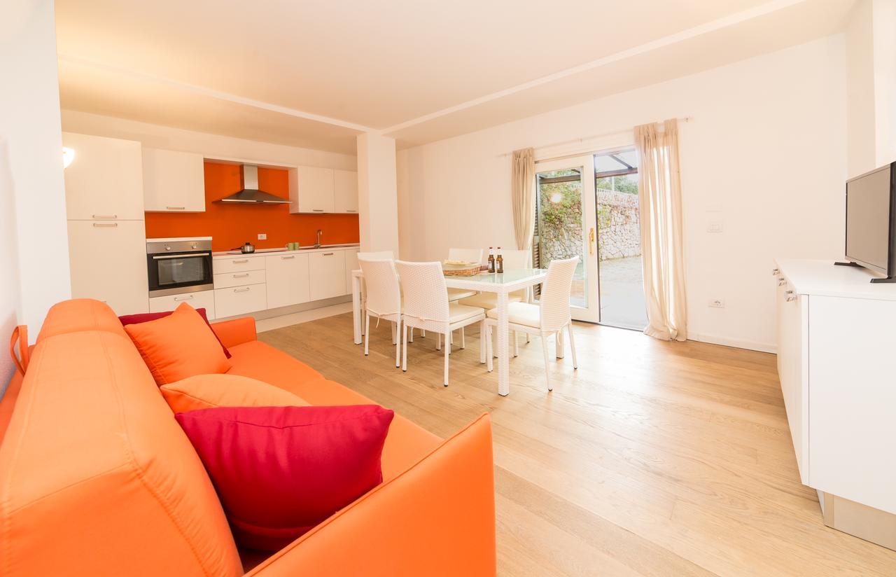 Vila Residenze Dei Fiori Porto Rotondo Exteriér fotografie